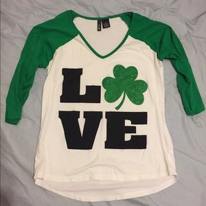 St. Patty's day shirt ✅☘️